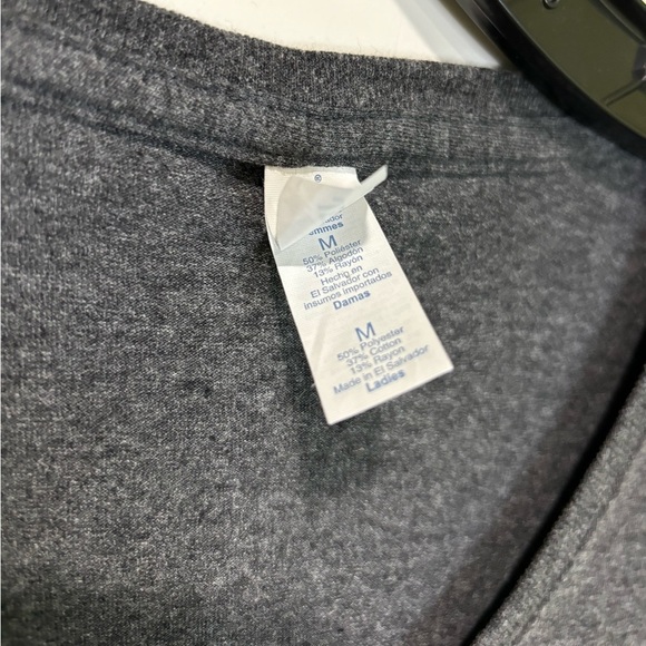 Jerzees Purdue University Boilermakers V-Neck Women’s Fit T-Shirt Size M… - Picture 5 of 5